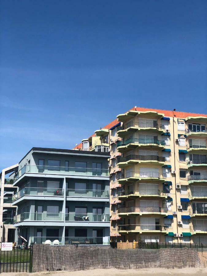 Le Reve Apartment Mamaia Nord Buitenkant foto