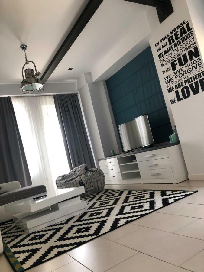 Le Reve Apartment Mamaia Nord Buitenkant foto